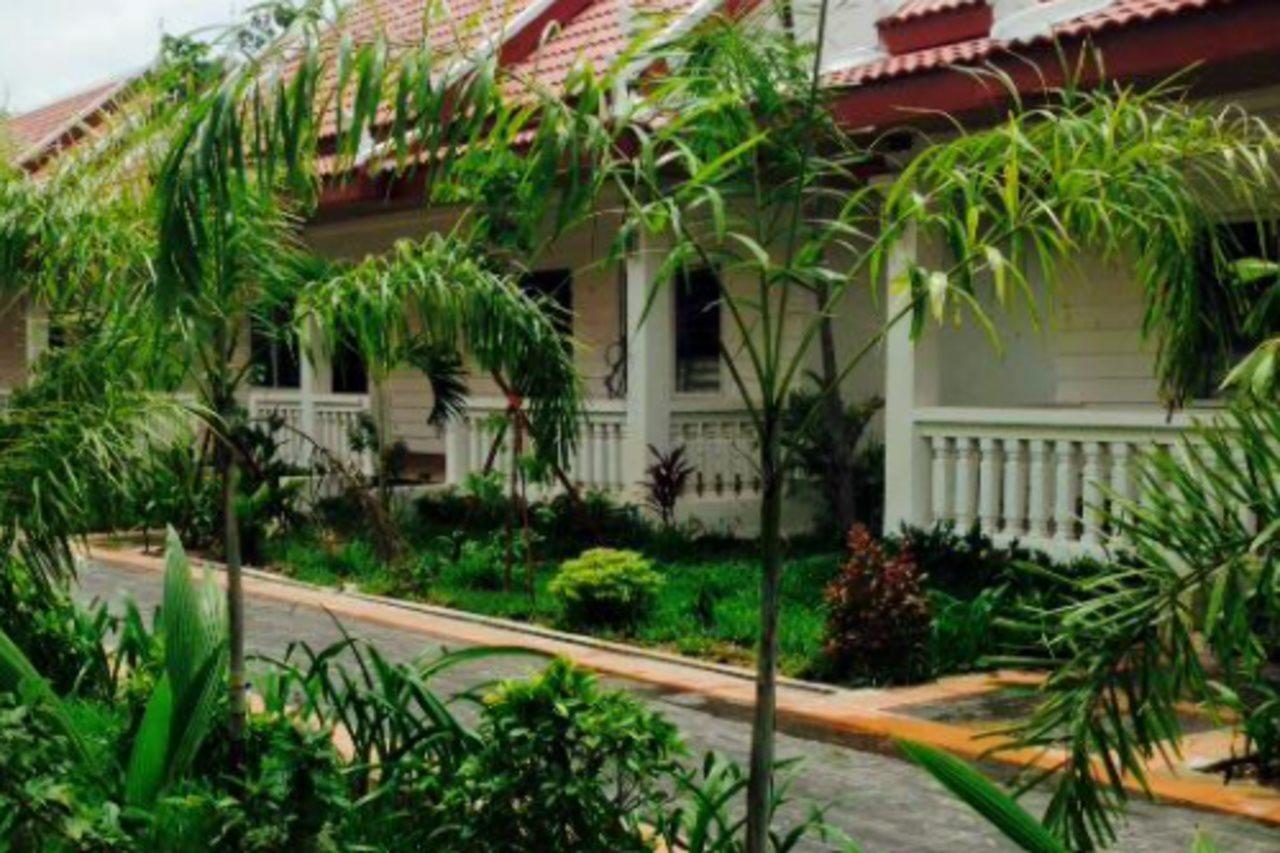 Preah Vihear Jaya Hotel Sra Aem Экстерьер фото